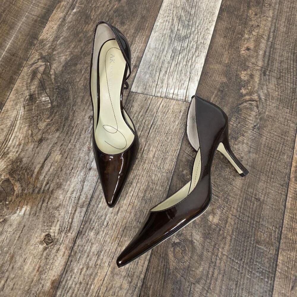 Anne Klein Brown Patent Leather Heels Pointed Toe Pumps Classic Chic Y2K